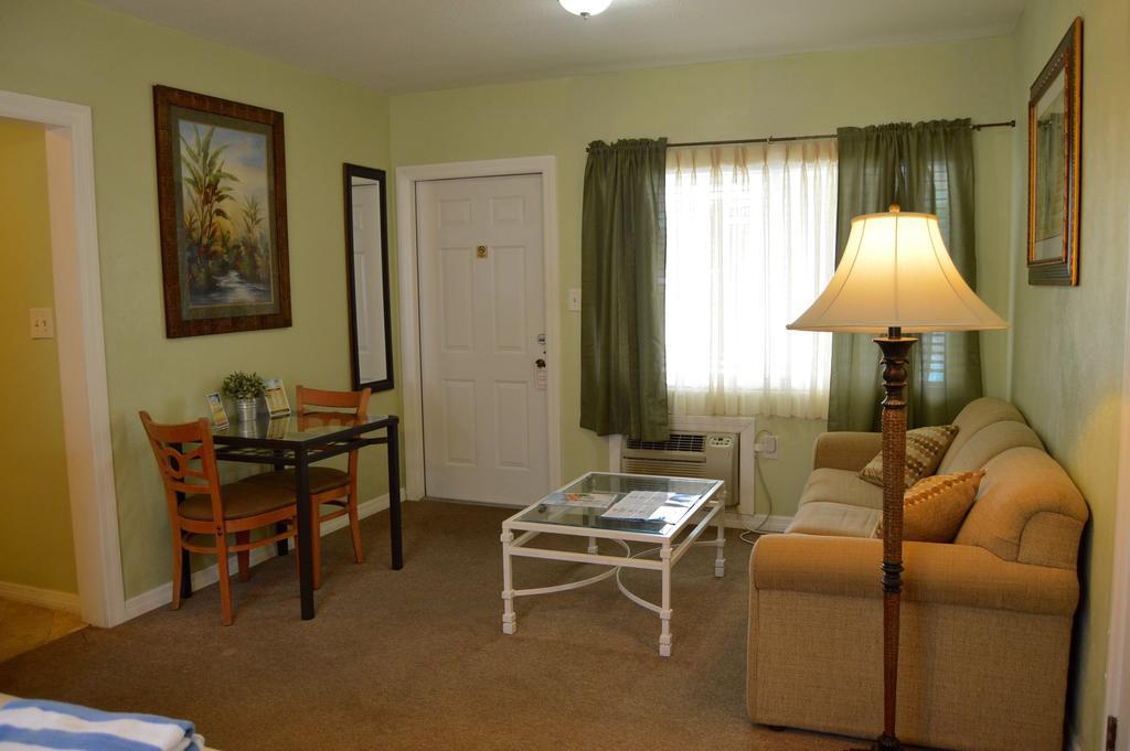Sta N Pla Motel Clearwater Beach Exterior foto