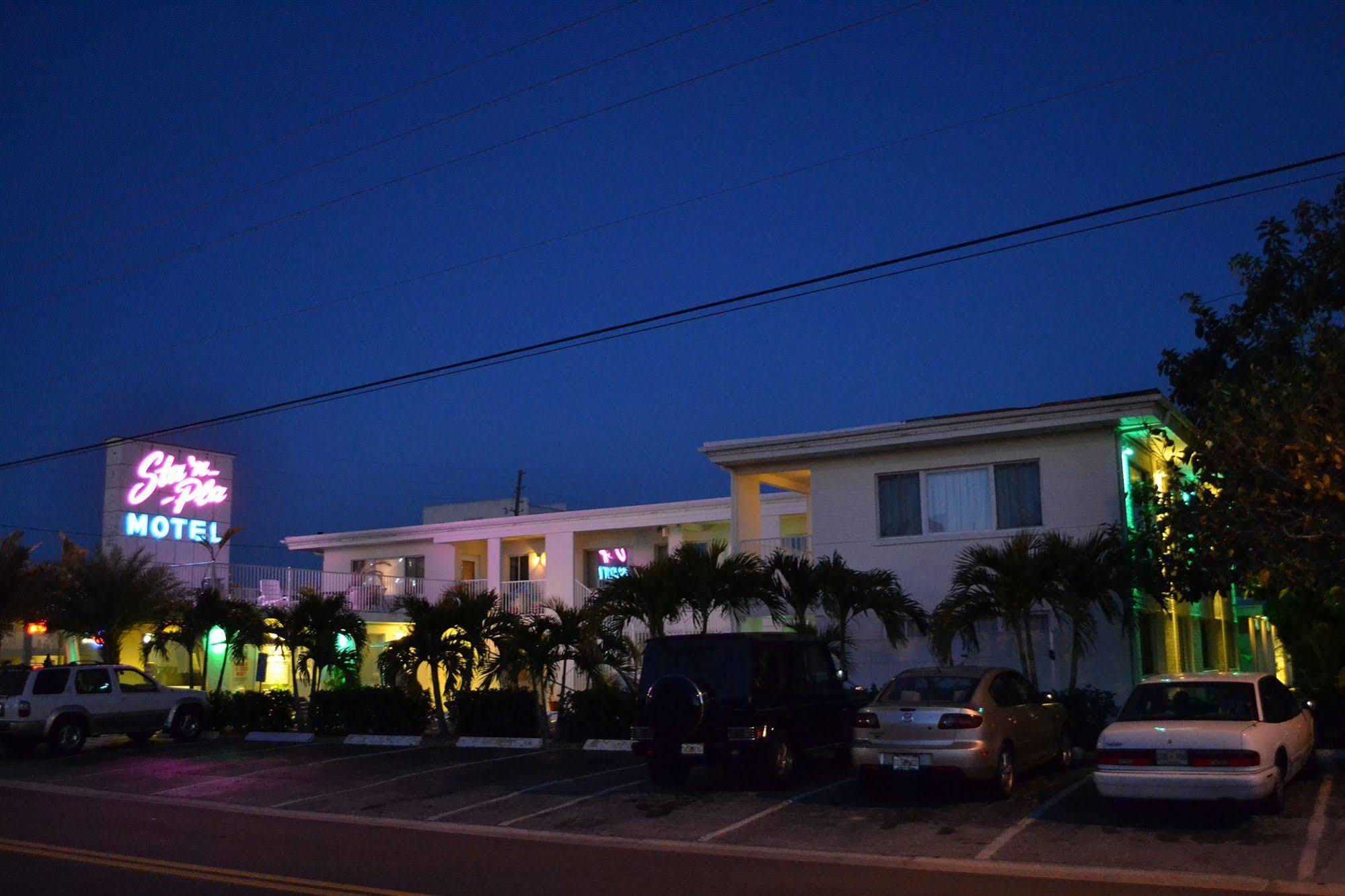 Sta N Pla Motel Clearwater Beach Exterior foto